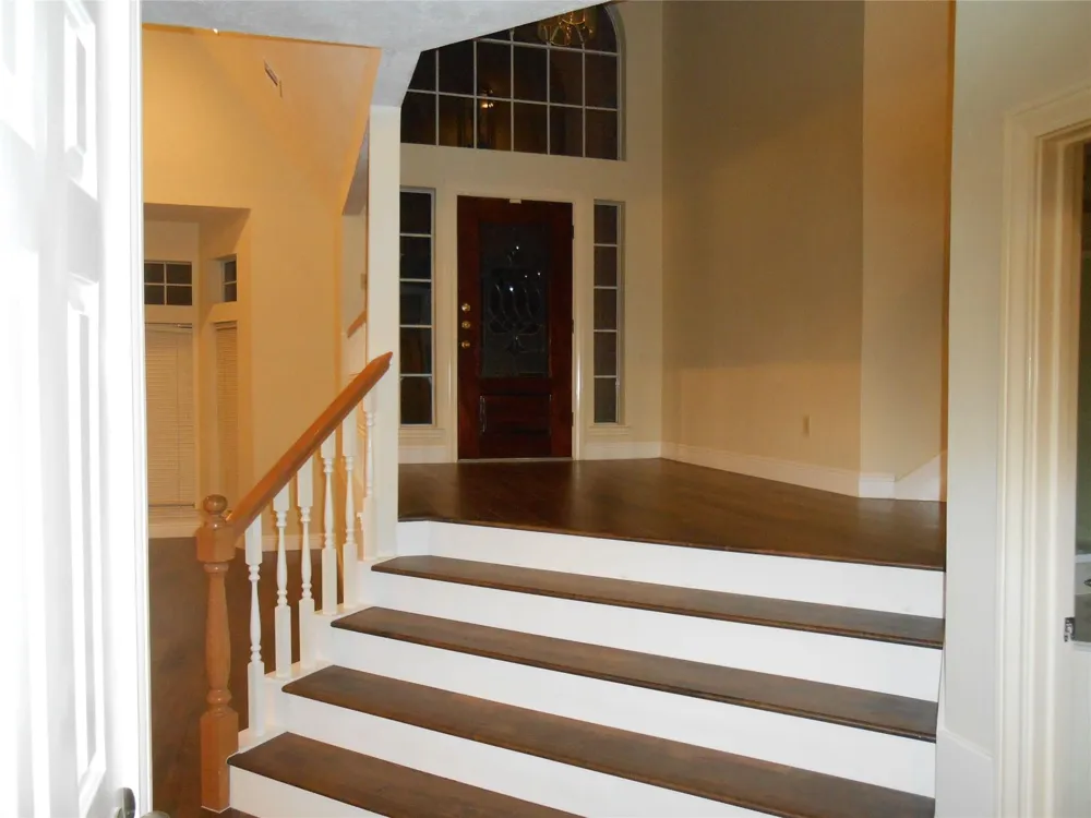 18 Crescent View Court The Woodlands, TX 77381