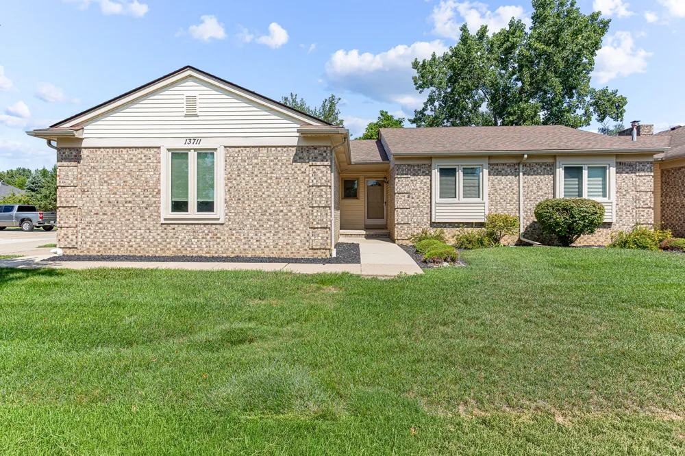 13711 Maple Grove Avenue #35 Shelby Charter Township, MI 48315