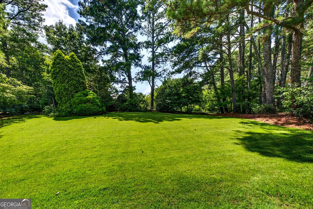 1215 Brookton DR Dacula, GA 30019