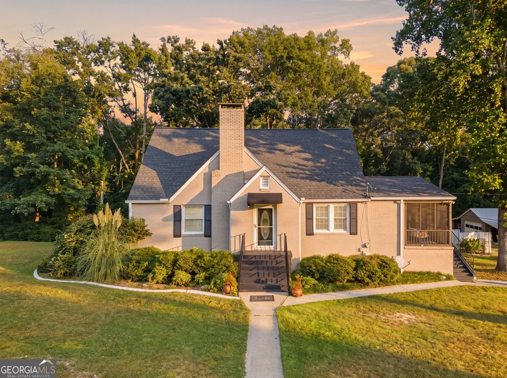 139 Myrtle ST Toccoa, GA 30577