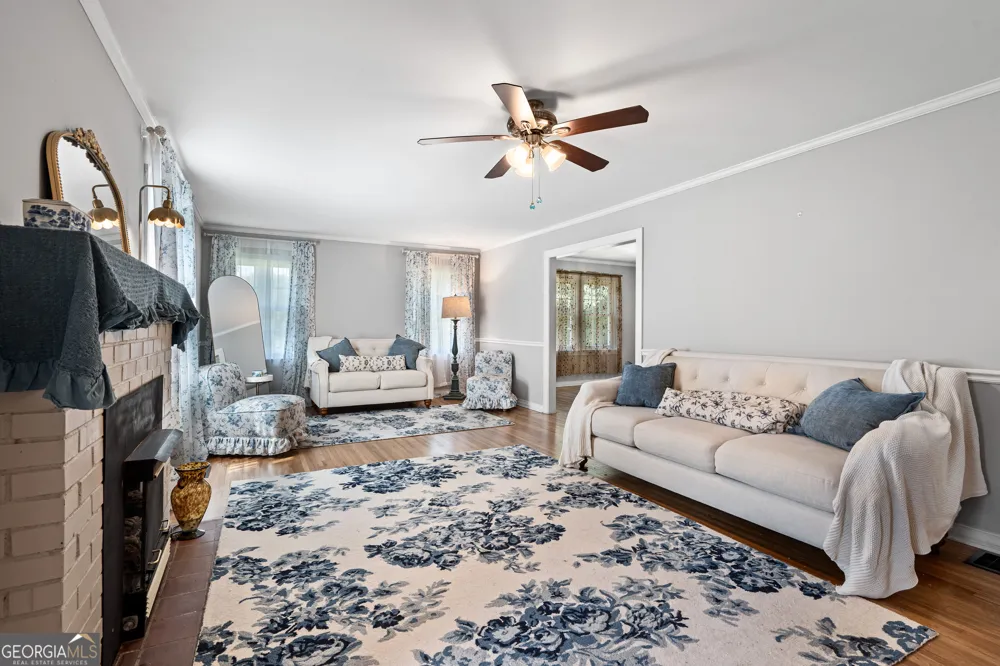 139 Myrtle ST Toccoa, GA 30577