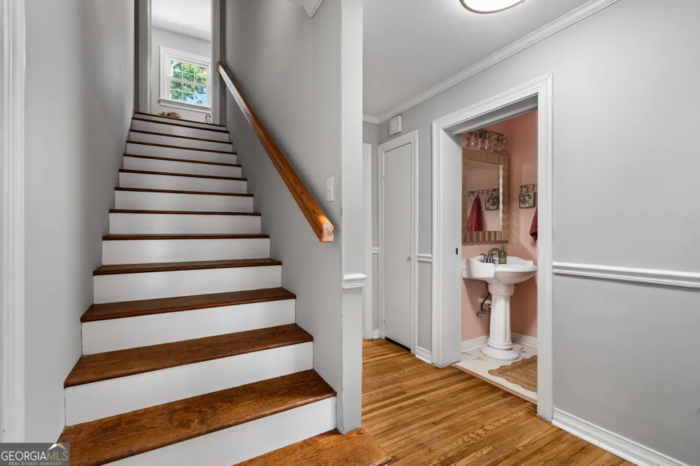 139 Myrtle ST Toccoa, GA 30577