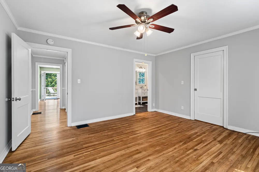 139 Myrtle ST Toccoa, GA 30577