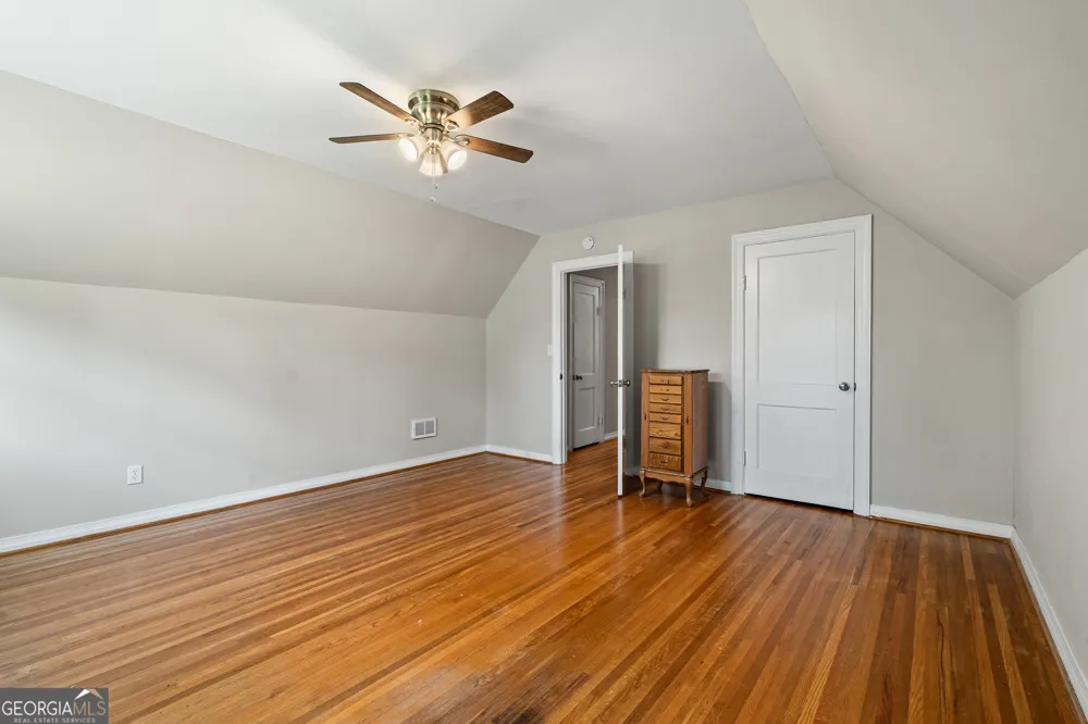 139 Myrtle ST Toccoa, GA 30577