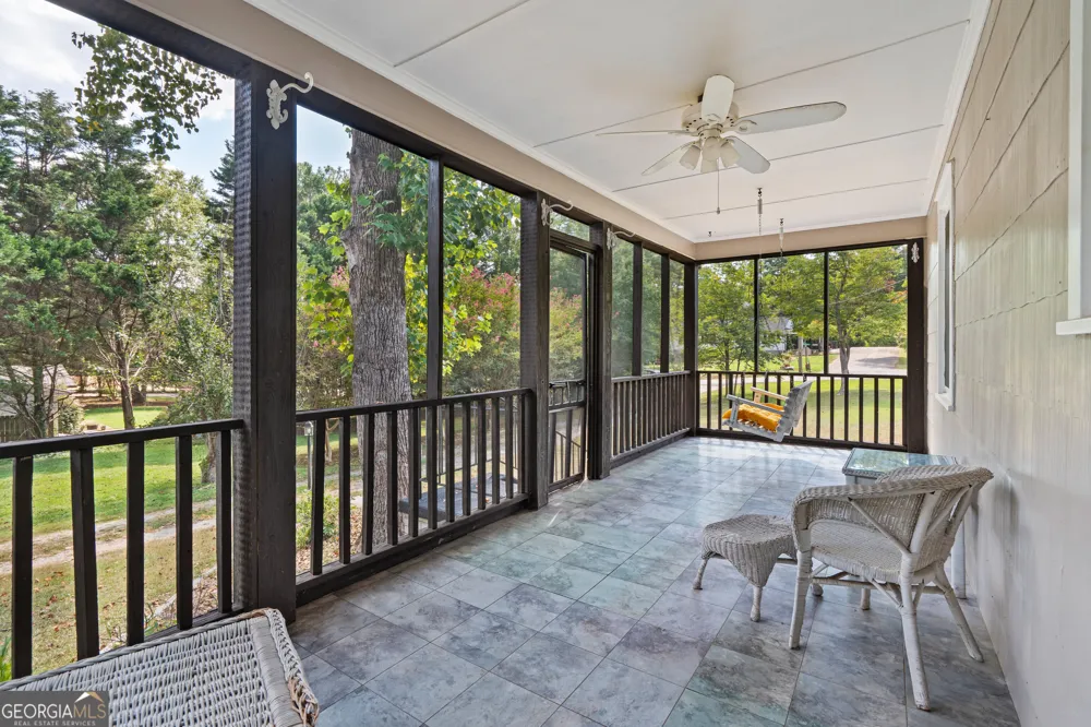 139 Myrtle ST Toccoa, GA 30577