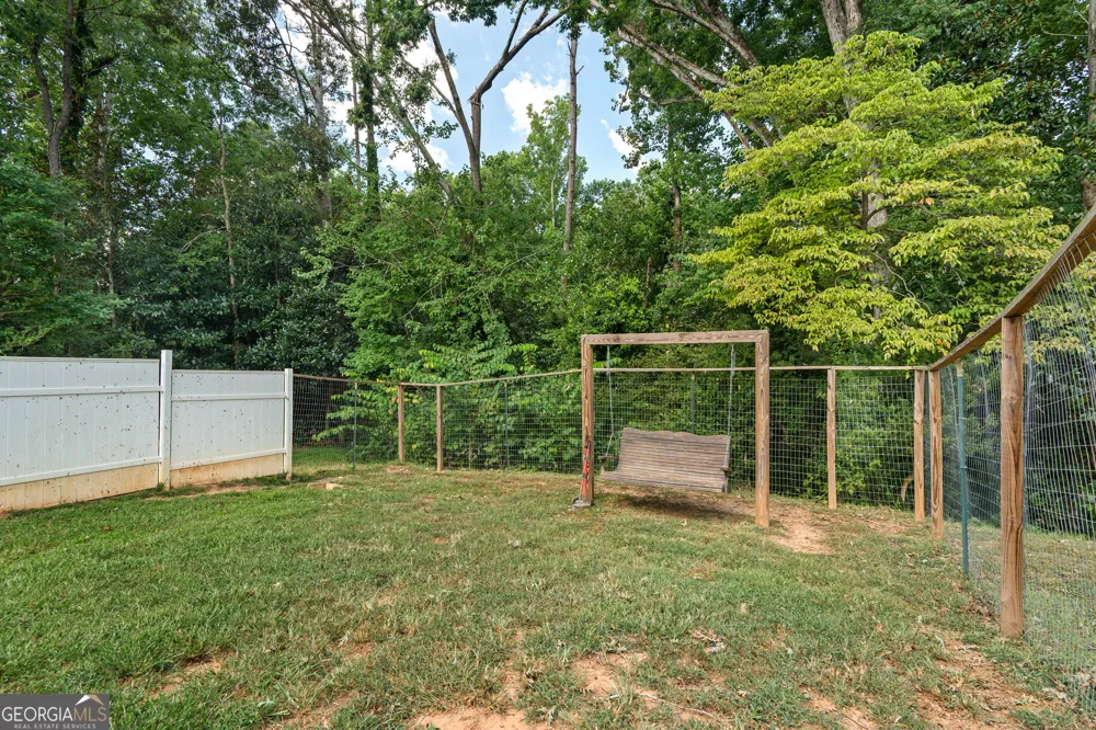 139 Myrtle ST Toccoa, GA 30577
