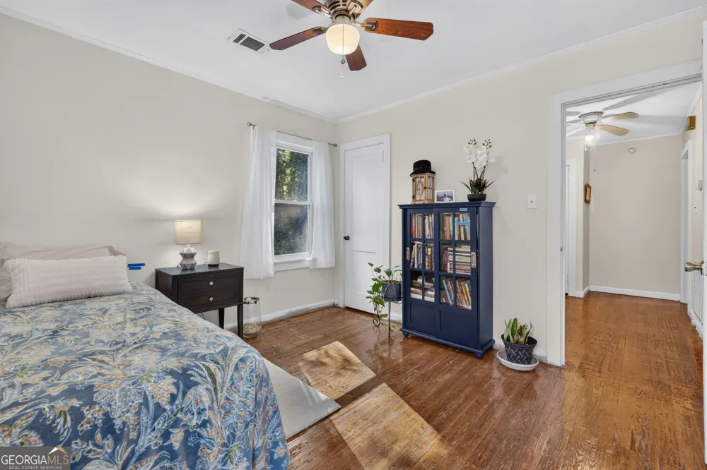 504 N Pond ST Toccoa, GA 30577