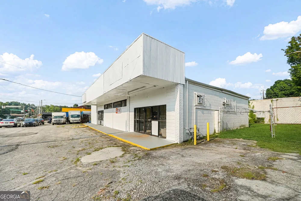 2301 Fairburn RD SW Atlanta, GA 30331