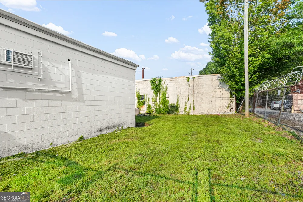 2301 Fairburn RD SW Atlanta, GA 30331