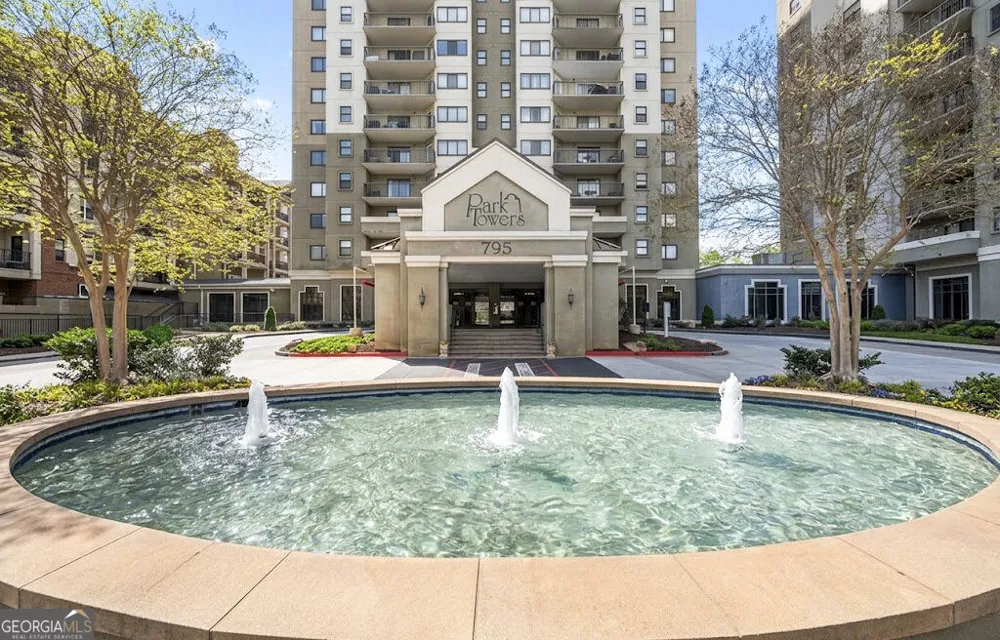 795 Hammond DR Sandy Springs, GA 30328