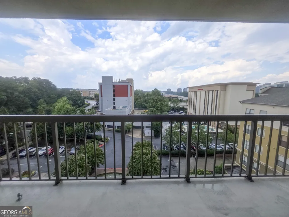 795 Hammond DR Sandy Springs, GA 30328