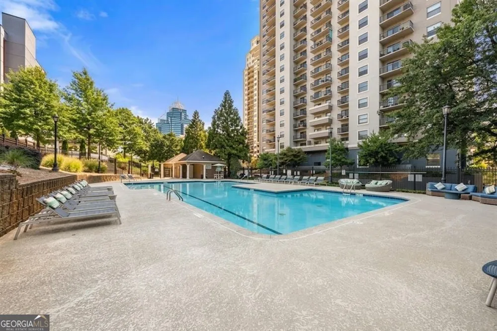 795 Hammond DR Sandy Springs, GA 30328