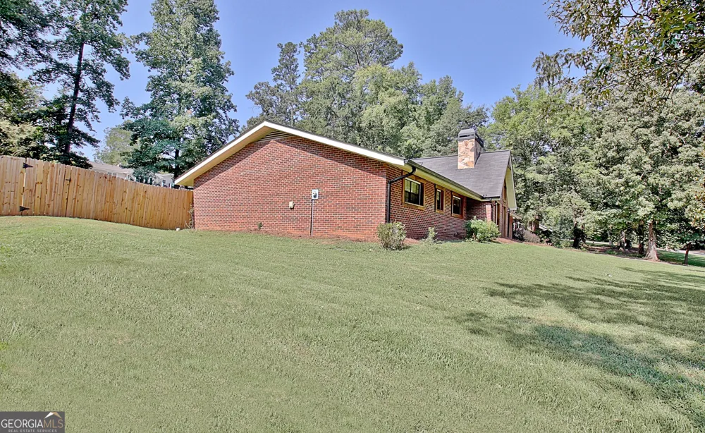 515 Golf View DR Peachtree City, GA 30269