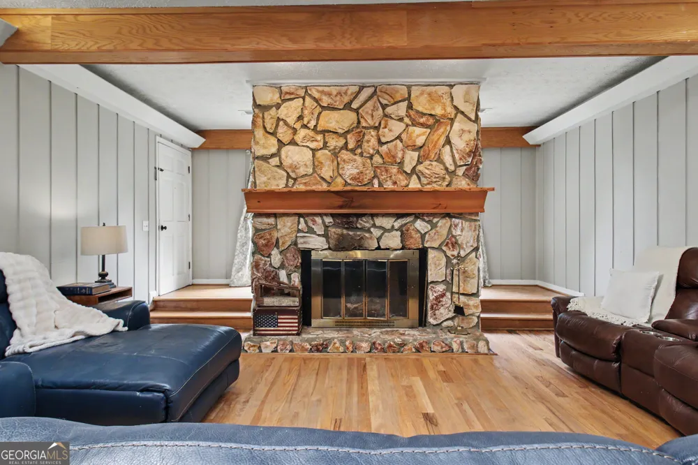 515 Golf View DR Peachtree City, GA 30269