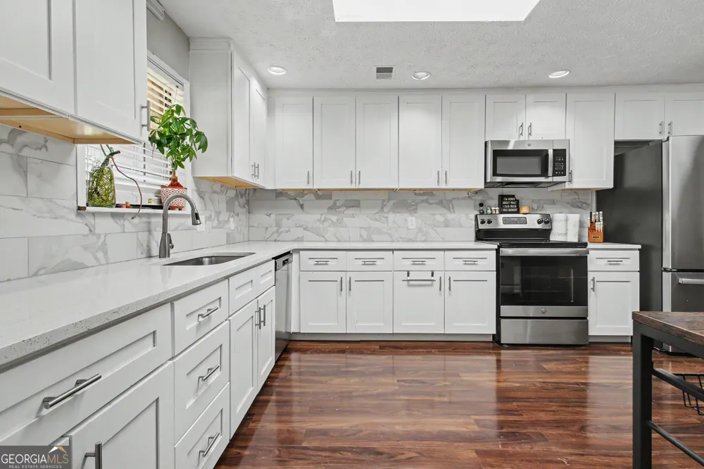 515 Golf View DR Peachtree City, GA 30269