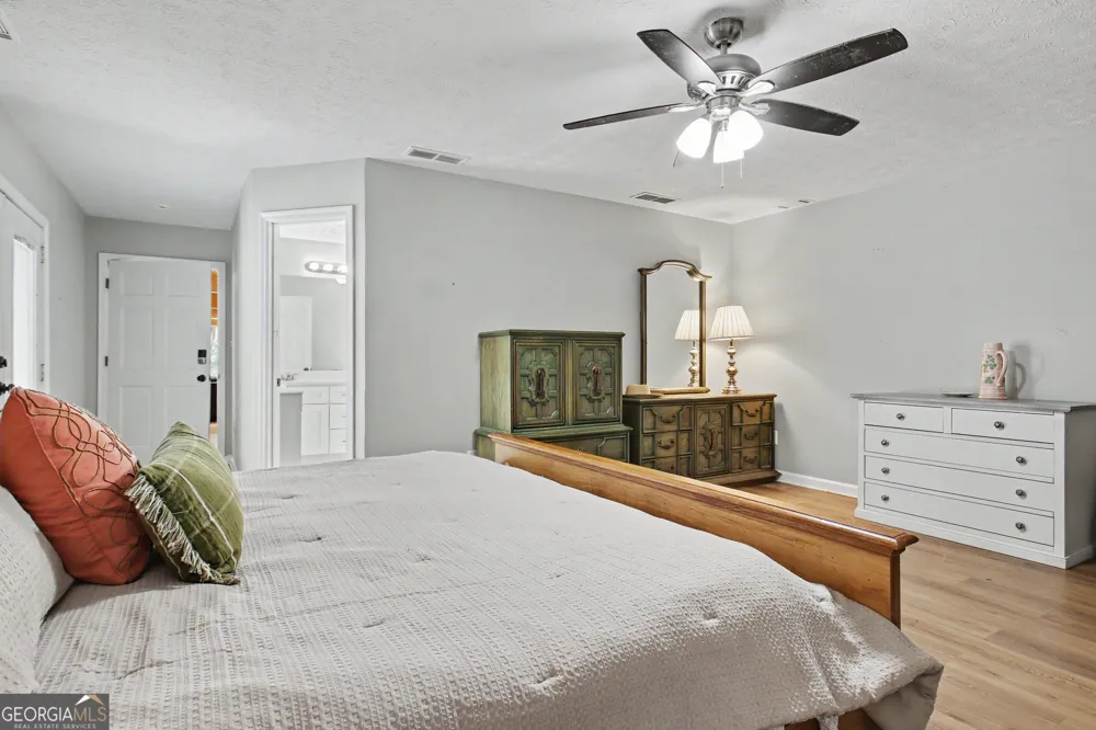 515 Golf View DR Peachtree City, GA 30269