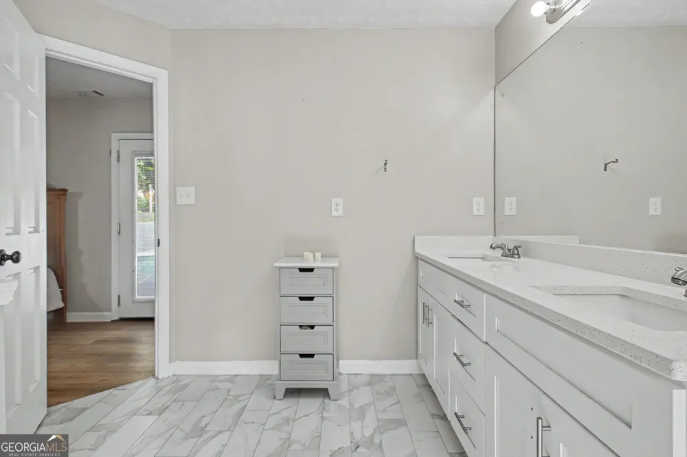 515 Golf View DR Peachtree City, GA 30269