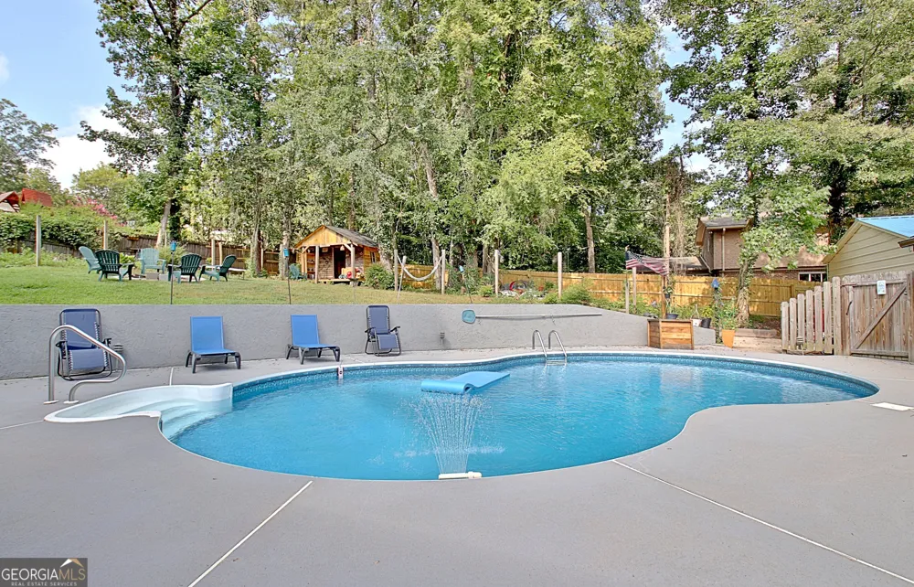 515 Golf View DR Peachtree City, GA 30269