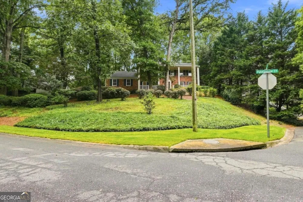 412 Pebblestone CT SE Marietta, GA 30067