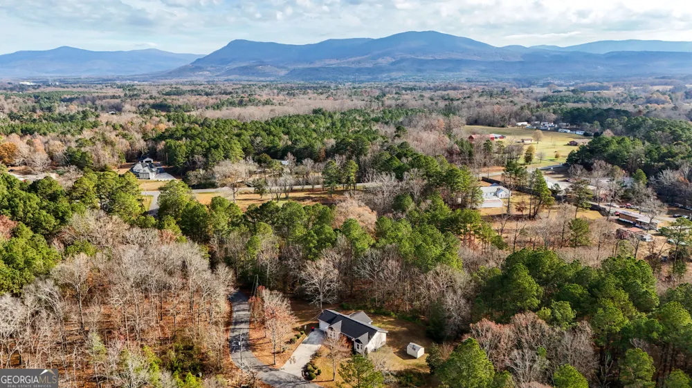 132 Katie LN Chatsworth, GA 30705