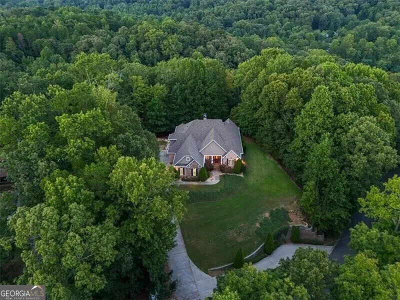 195 Fredericks CV Dawsonville, GA 30534