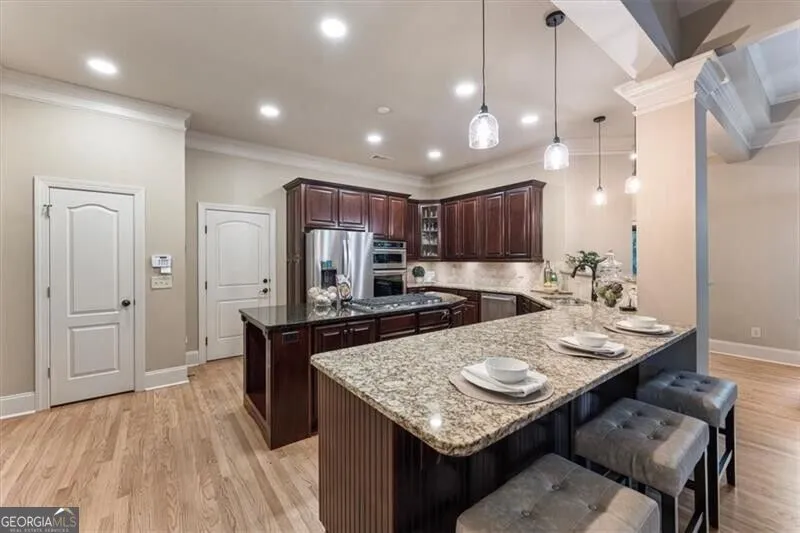 195 Fredericks CV Dawsonville, GA 30534