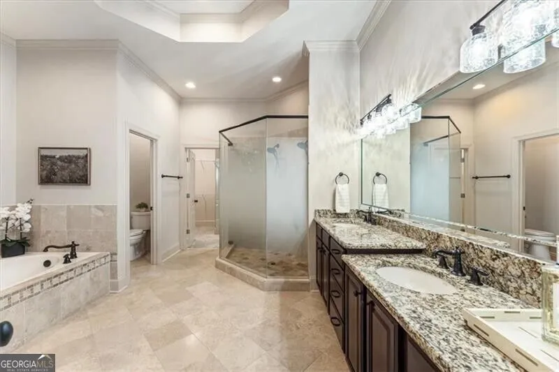 195 Fredericks CV Dawsonville, GA 30534