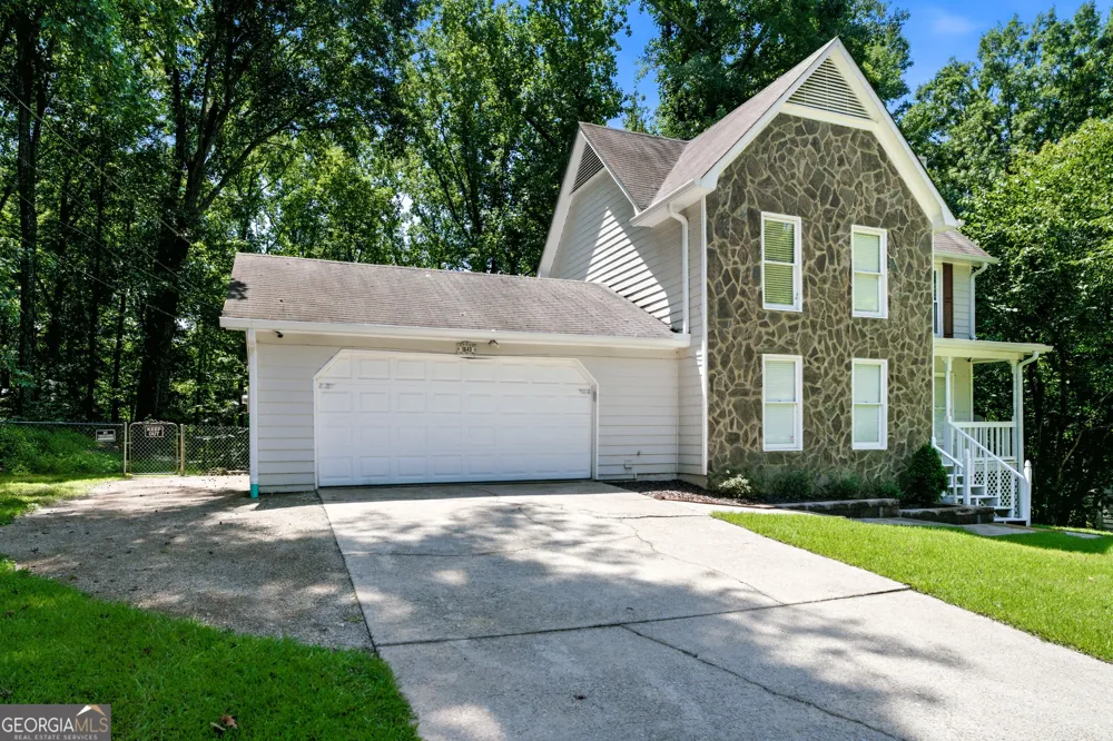 1640 Riverview CT Auburn, GA 30011