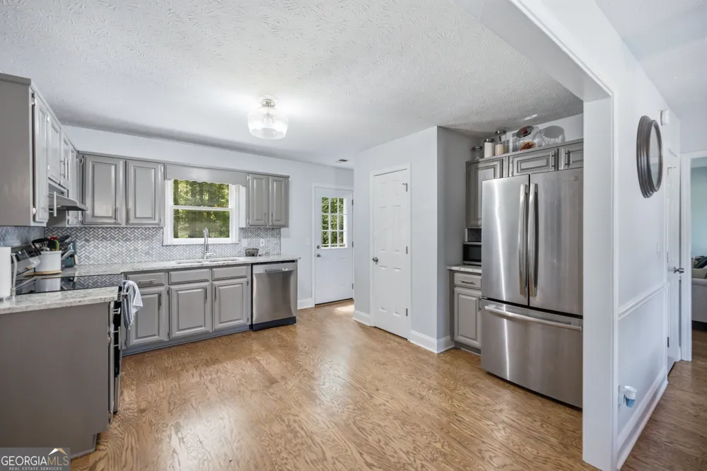 1640 Riverview CT Auburn, GA 30011