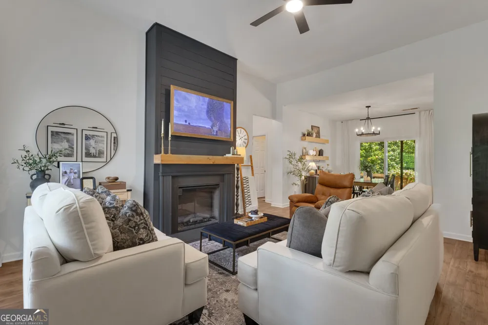 43 Hilltop PL Newnan, GA 30263