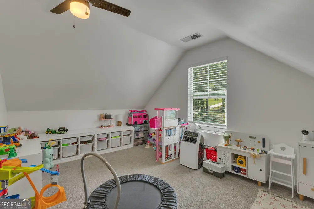 43 Hilltop PL Newnan, GA 30263