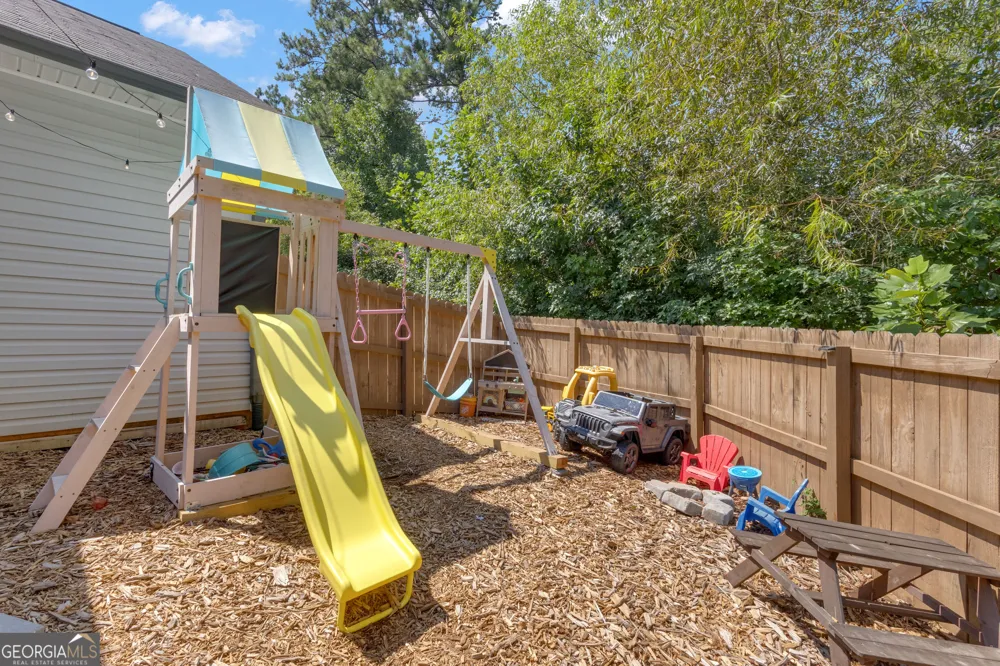 43 Hilltop PL Newnan, GA 30263
