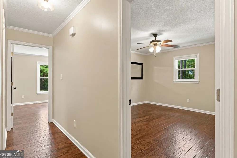 134 Hawkins RD Armuchee, GA 30105