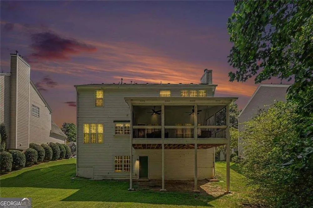 2200 Traywick Chase Alpharetta, GA 30004