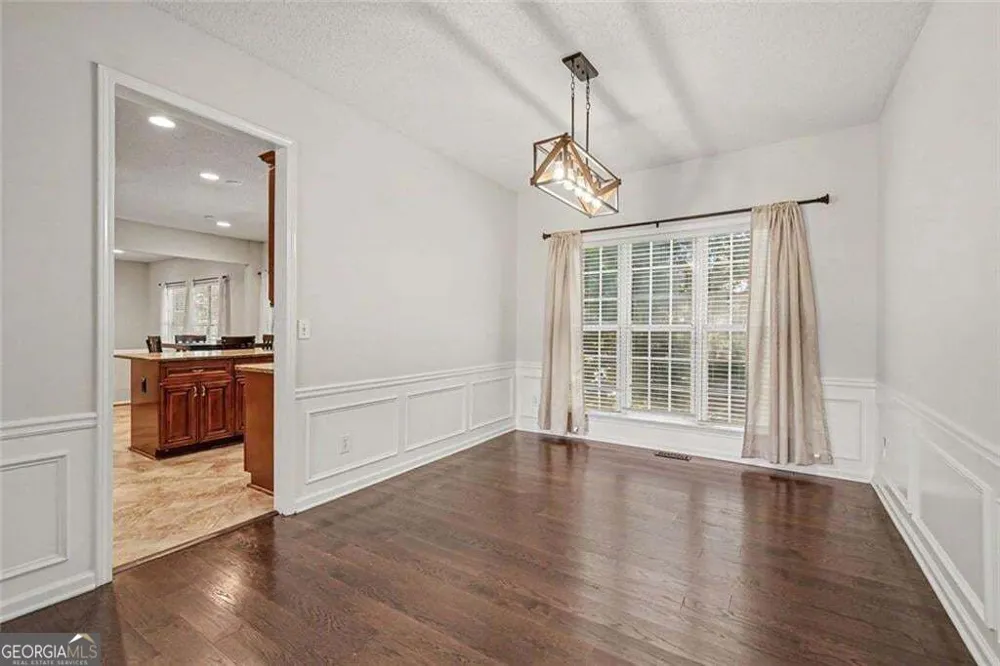 2200 Traywick Chase Alpharetta, GA 30004