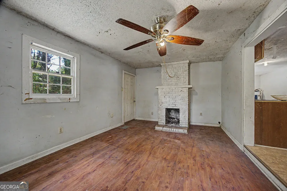 129 Alton RD Macon, GA 31211