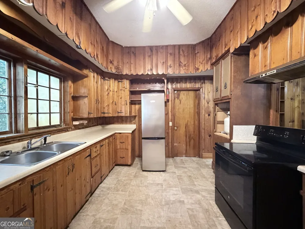 605 S Jefferson ST Washington, GA 30673