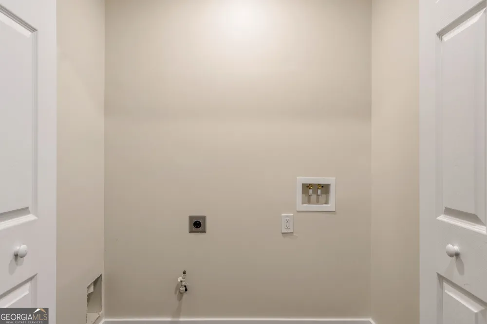 6802 Magnolia Park DR Norcross, GA 30093