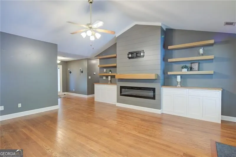 4267 Riviere PT Gainesville, GA 30507