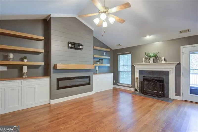 4267 Riviere PT Gainesville, GA 30507