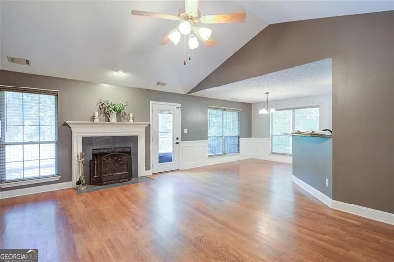 4267 Riviere PT Gainesville, GA 30507