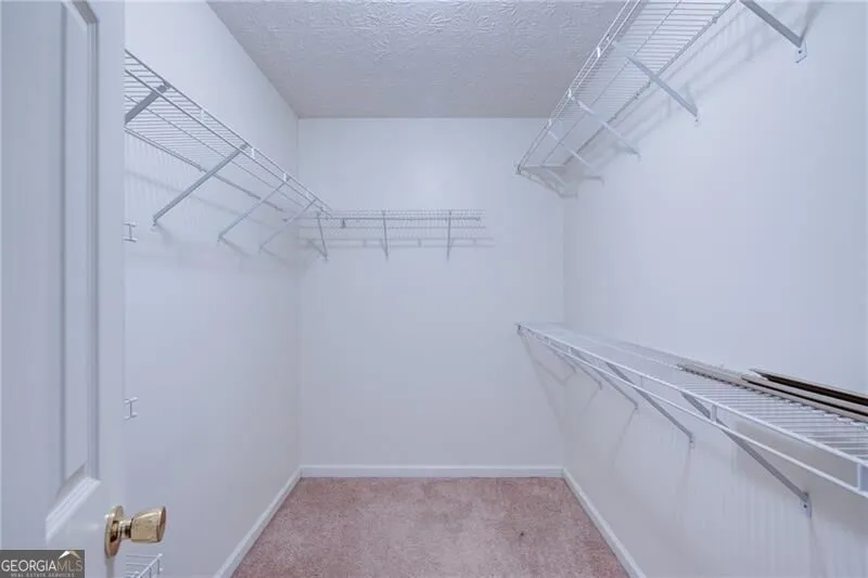 4267 Riviere PT Gainesville, GA 30507
