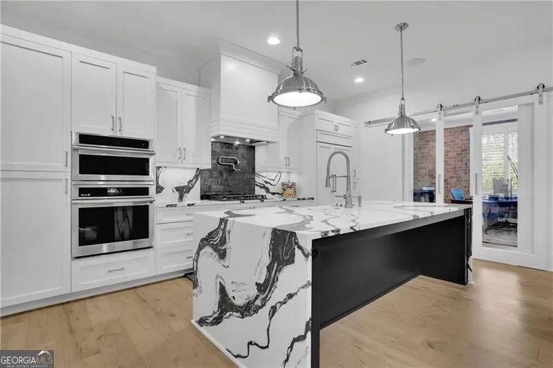 120 Chateau PL Woodstock, GA 30188