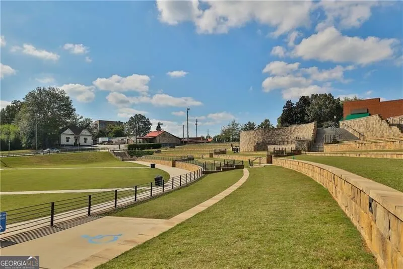 120 Chateau PL Woodstock, GA 30188