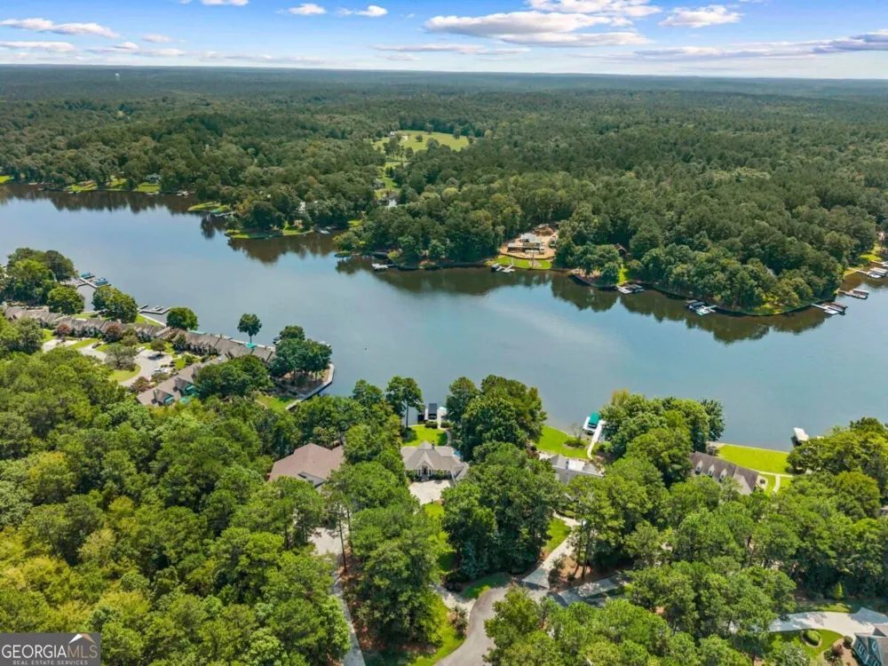 1080 Shoal Creek CT Greensboro, GA 30642