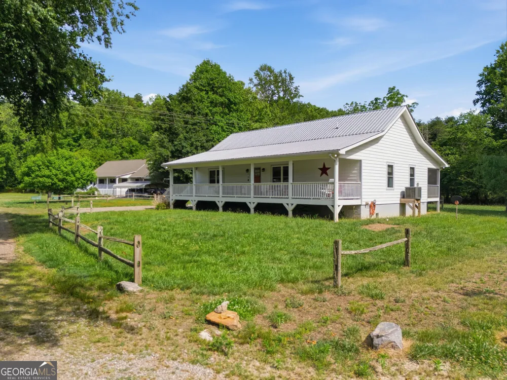87 Laughing Waters Lane Hayesville, NC 28904