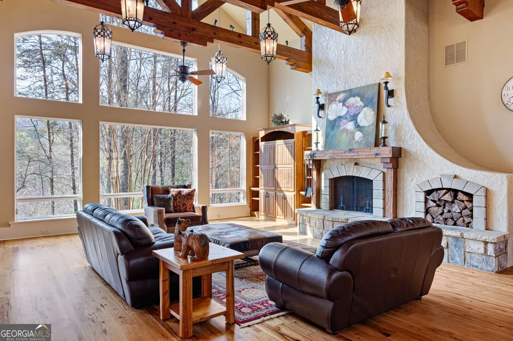 928 Black Bear TRL Jasper, GA 30143