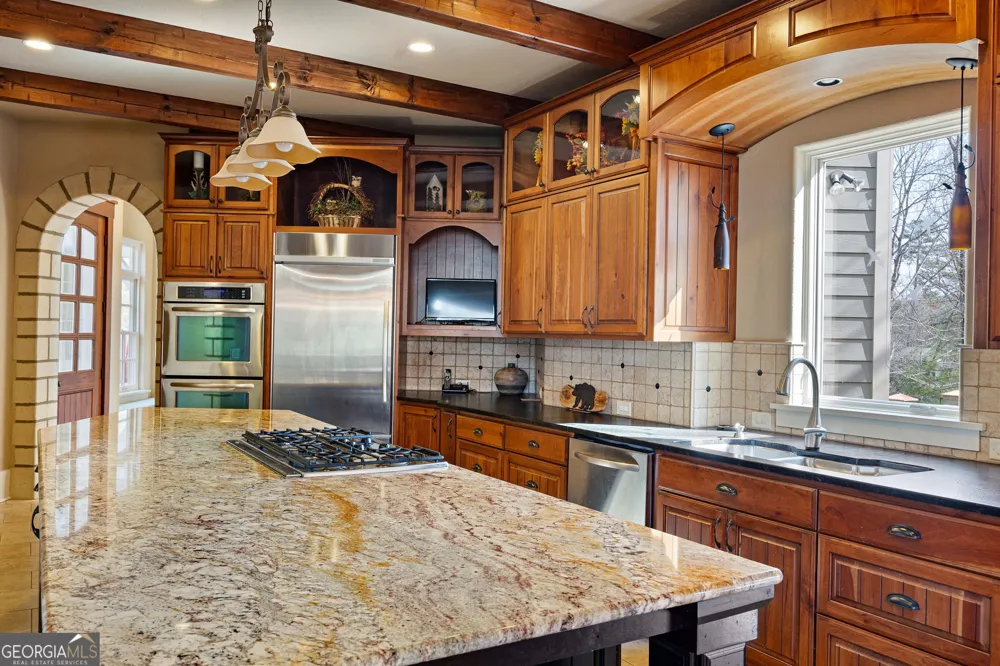 928 Black Bear TRL Jasper, GA 30143