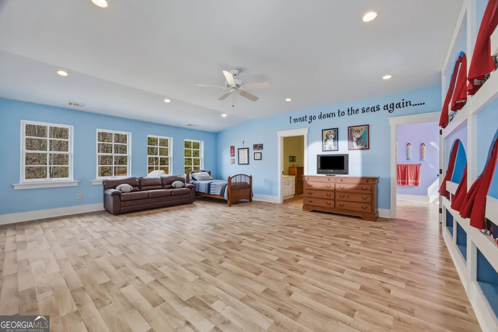 928 Black Bear TRL Jasper, GA 30143