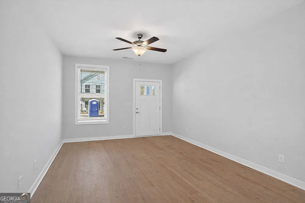355 Dempsey DR Fayetteville, GA 30214